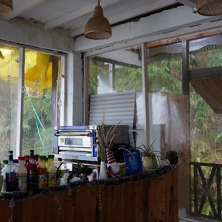 Freebird Nest 2 Stays & Cafe Jibhi Exterior photo