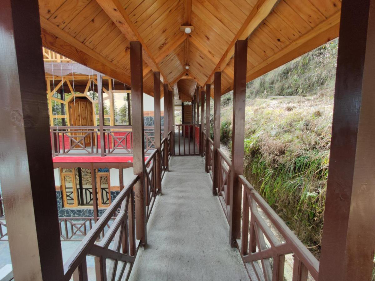 Freebird Nest 2 Stays & Cafe Jibhi Exterior photo