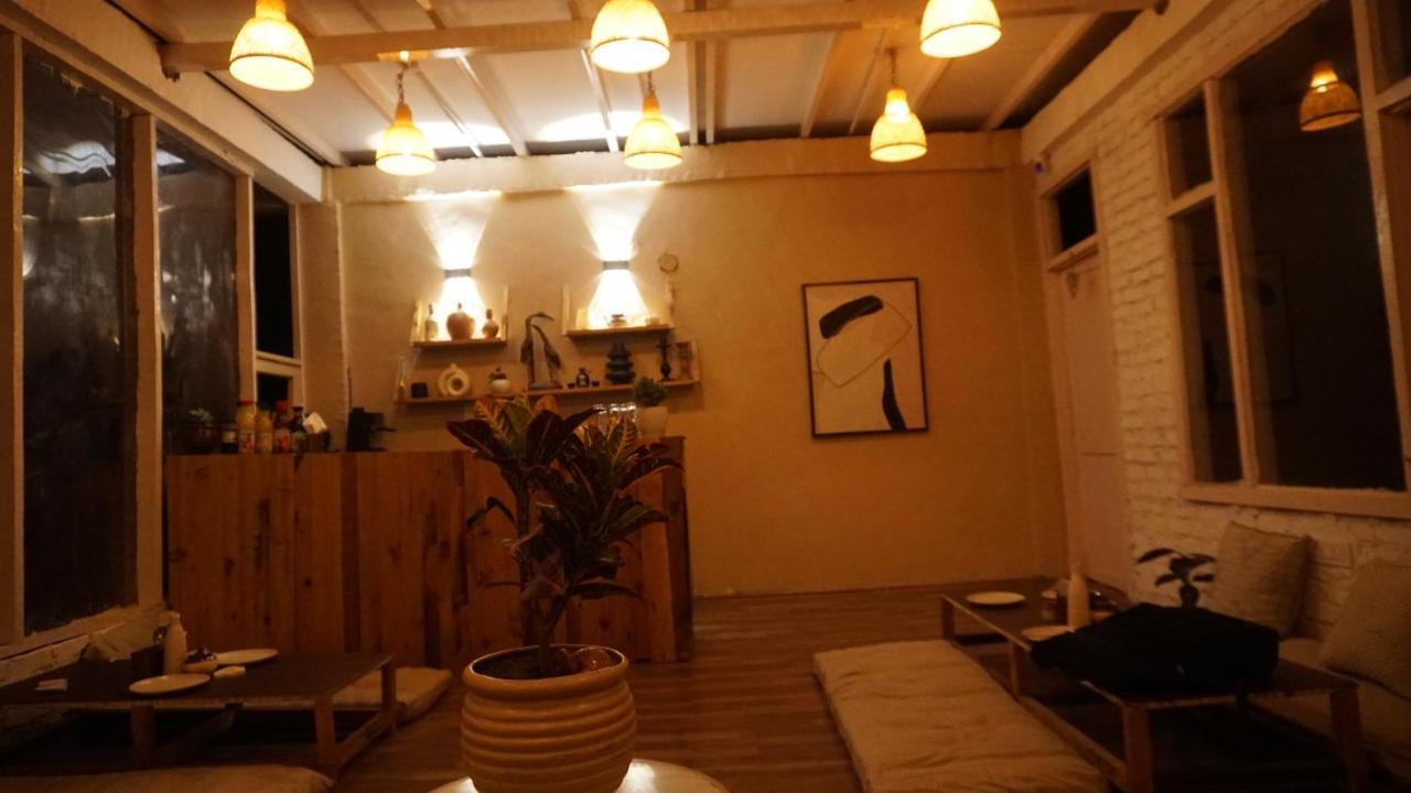 Freebird Nest 2 Stays & Cafe Jibhi Exterior photo